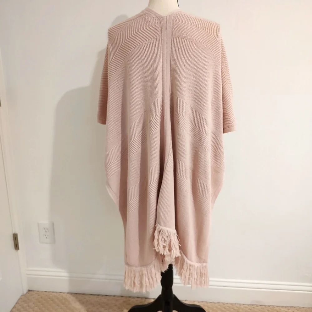 Roller Rabbit May Cape Pale Rose Pink Fringe Cotton Sweater One Size
